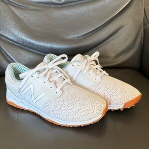 New Balance Women's Fresh Foam Breathe Spikeless Golf Shoe Sz7